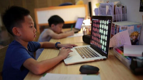 Sở GD-ĐT Hà Nội rút lại đề xuất cho học sinh đi học từ 25/10