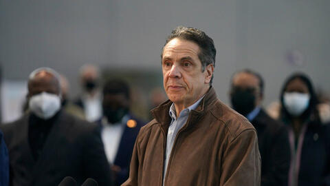 Thống đốc New York từ chức sau khi bị cáo buộc dâm ô hàng chục phụ nữ