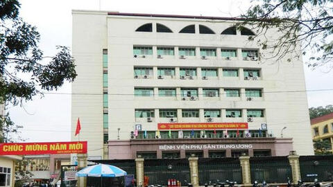 Nhiều bệnh viện lớn giảm thưởng Tết