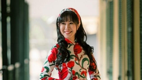 MC Quỳnh Hoa bị mắng “khùng” vì học ngoại thương nhưng làm MC