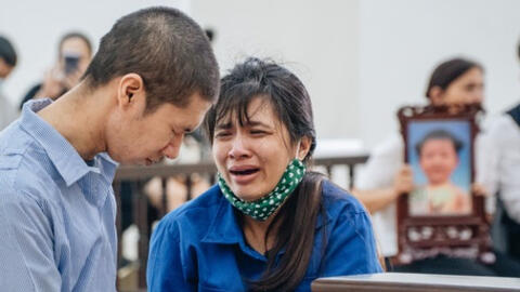 Bà ngoại viết đơn xin giảm án cho con gái và con rể bạo hành con ruột 3 tuổi đến chết