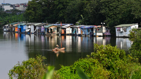 Mực nước sông Hồng tại Hà Nội lên cao