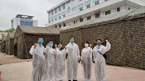 Xây dựng bệnh viện dã chiến ngay tại Bệnh viện Bạch Mai