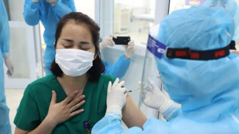 Dấu hiệu nhận biết dị ứng, phản vệ sau tiêm vaccine COVID-19