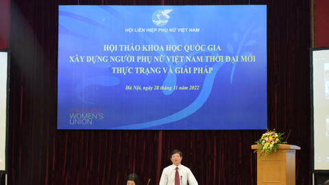 Tìm kiếm giải pháp xây dựng hình ảnh người phụ nữ Việt Nam thời đại mới