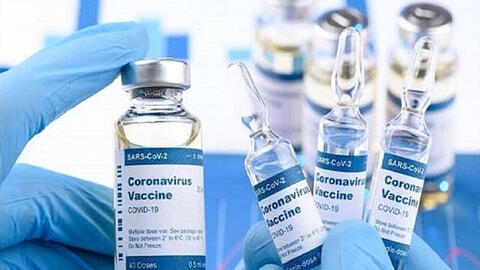 Các nhà máy vaccine hoạt động hết công suất đón nhu cầu tiêm nhắc lại