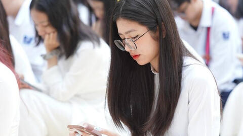 NÓNG: Đề minh họa cấu trúc môn Toán thi tốt nghiệp THPT từ năm 2025, xuất hiện hình thức trắc nghiệm mới!