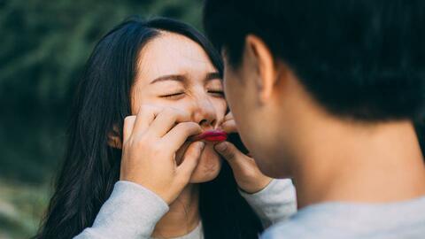 Tử vi tình yêu 12 con giáp 8/6/2019: Mão yêu như thói quen, Mùi bị cắm sừng