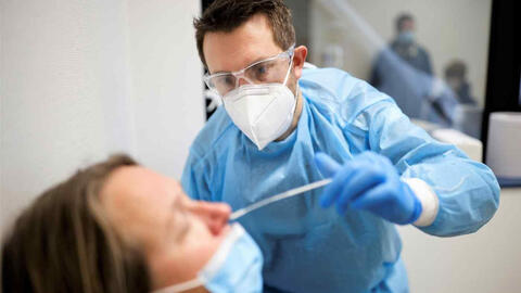 Biến thể 'Deltacron': 5 điều cần biết khi các chuyên gia hạ thấp nguy hiểm