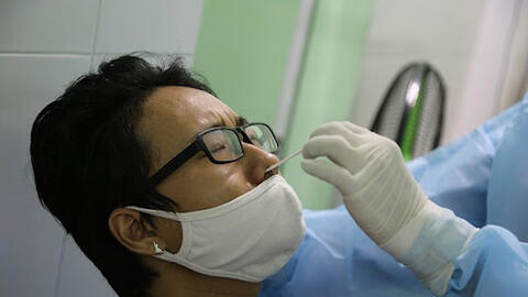 HCDC hướng dẫn quy trình thực hiện test nhanh COVID-19 tại nhà.