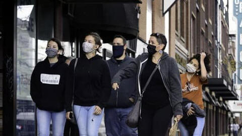 Đại dịch Covid-19: Thế giới trước nguy cơ bùng phát làn sóng lây nhiễm thứ ba