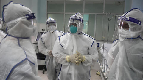 Sử dụng thuốc kháng viêm sai thời điểm có thể khiến nCoV tấn công cơ thể mạnh hơn