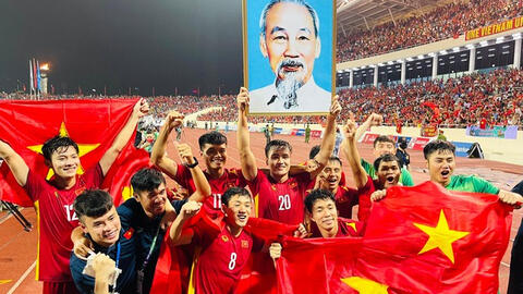 Số tiền thưởng mà đội tuyển bóng đá nam và nữ nhận được sau SEA Games 31 là bao nhiêu?