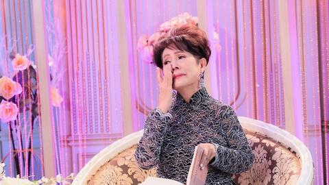 Con gái nhà thơ Nguyễn Bính: "Những người phụ nữ mang lại hạnh phúc cho bố, tôi đều xem như mẹ"
