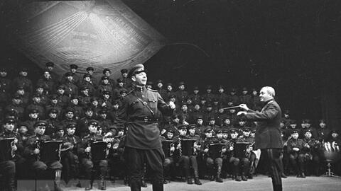 Ca khúc nổi tiếng nhất trong cuộc chiến chống phát-xít