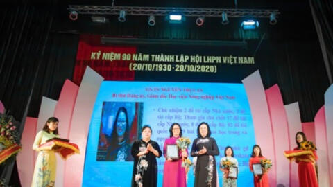 Hành trình nữ Giám đốc Học viện Nông nghiệp trở thành 1 trong 10 phụ nữ Thủ đô tiêu biểu năm 2020