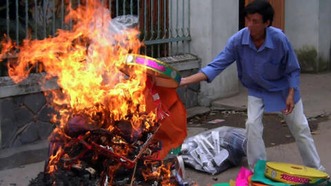 Đề phòng cháy nổ từ tục đốt vàng mã