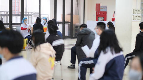 Thanh Hóa: 86 học sinh nhập viện sau tiêm vaccine COVID-19