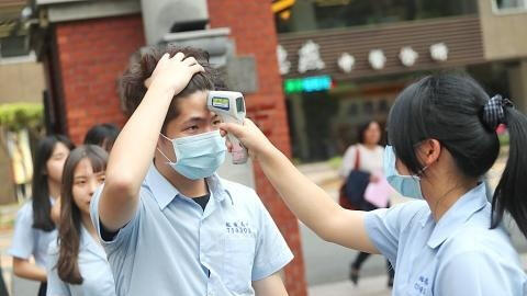 Hai tỉnh đầu tiên cho học sinh, sinh viên đi học lại từ 2/3