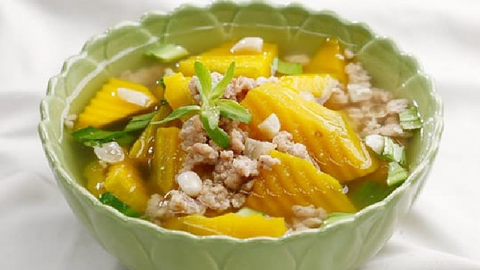 Món ngon mỗi ngày: Canh bạch quả bí đỏ