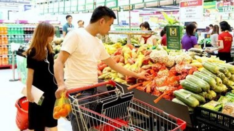 Giá cả thị trường cuối tuần: Siêu thị giảm giá thực phẩm tươi sống, rau củ quả