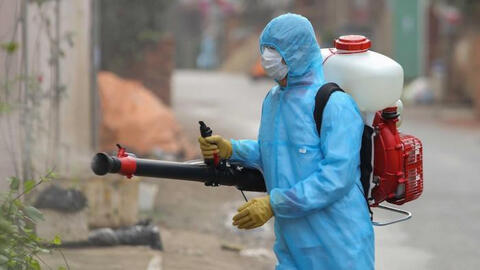 Chuyên gia lý giải về ca nhiễm số 243 lây Covid-19 cho nhiều người nhưng không lây cho vợ