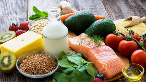 Nên ăn gì khi tiêm vaccine COVID-19?