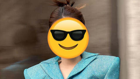 Nữ ca sĩ Việt từng bán xôi hai lần trở thành thủ khoa, 22 tuổi là giảng viên, lương 2,9 triệu đồng/tháng nhưng nhất quyết làm điều này