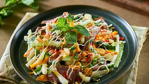 Món ngon mỗi ngày: Lưỡi heo trộn kiệu chua