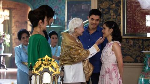 Nhân viên phục vụ chỉ ra 3 khác biệt rõ rệt giữa nhà giàu lâu năm và nhà giàu mới nổi