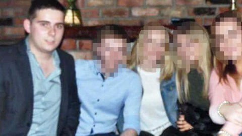 Vụ 39 thi thể ở Anh: Tài xế xe tải và gia đình nhận tin nhắn đe doạ