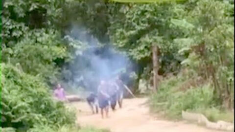 NÓNG: Hỗn chiến kinh hoàng bằng súng, hung khí, 3 người bị thương