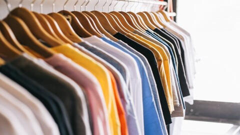 Mẹo làm mềm quần áo sau khi giặt