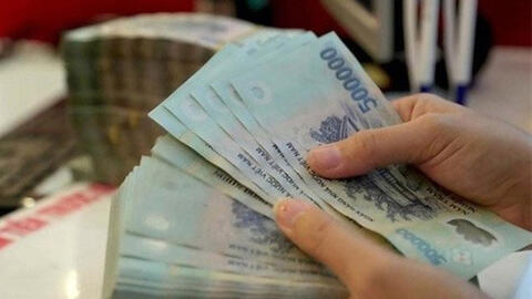 Thưởng Tết cho người lao động: Nơi 1- 3 tháng lương, nơi chỉ trao quà