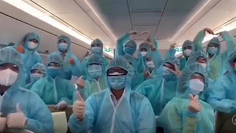 Clip: Bên trong những chuyến bay về từ "tâm dịch" châu Âu