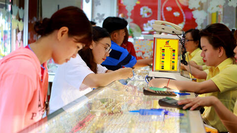 Giá vàng quay đầu tăng nửa triệu đồng/lượng