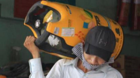 Giá gas tháng 6 tăng 14.000 đồng/bình 12kg