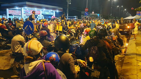 Người đã xét nghiệm âm tính hoặc F0 khỏi bệnh được qua chốt về miền Tây trong ngày 1/10