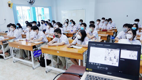 Lấy đâu ra giáo viên khi hàng loạt môn học mới sẽ đưa vào giảng dạy năm học 2022-2023?