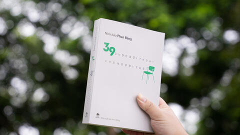 "39 cuộc đối thoại cho người trẻ" của Nhà báo Phan Đăng