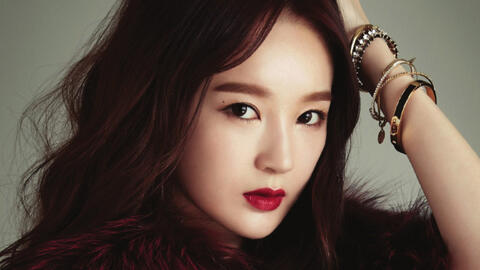 Tử vi hàng ngày 14/10: Ma Kết tiêu xài hoang phí, Nhân Mã có cảm giác mạnh mẽ về tình yêu