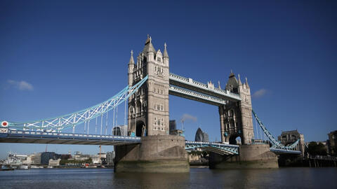 Khám phá vẻ đẹp vượt thời gian của cầu Tháp Tower Bridge
