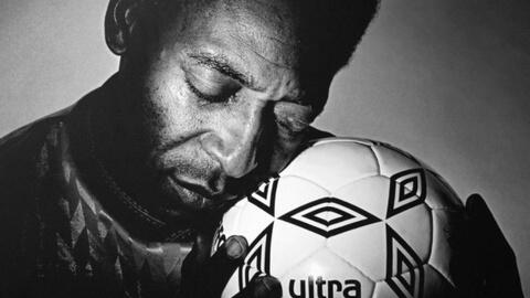 Con gái chia sẻ hình ảnh cuối cùng của Pele