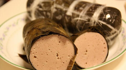 Giò chả Ước Lễ: gói ghém phong vị Tết