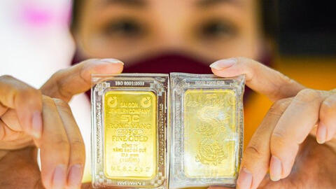 Giá vàng bất ngờ bật tăng trở lại