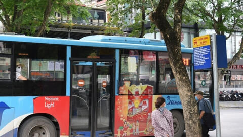 Tiêu chí "thẻ xanh Covid" và "thẻ vàng Covid" để đi xe bus