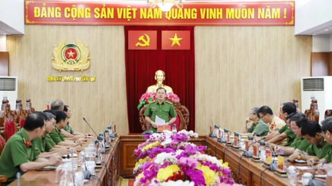 Xử lý nghiêm hành vi chạy quá tốc độ và vi phạm nồng độ cồn trong dịp Tết