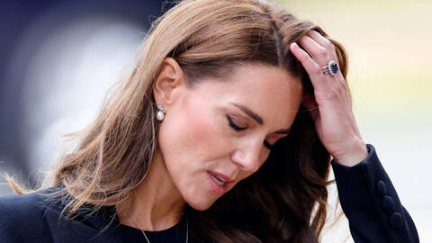 "Thách thức" ít ai thấu của Vương phi Kate khi mang trên mình nhẫn cầu hôn trị giá hơn 12 tỷ VNĐ, có một điều khiến chuyên gia khâm phục