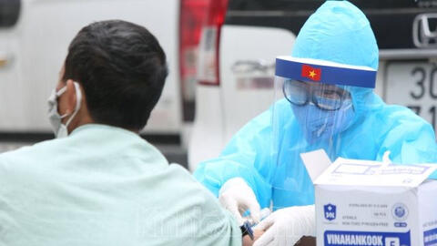 Phát hiện ca nhiễm COVID-19, TP.HCM họp khẩn