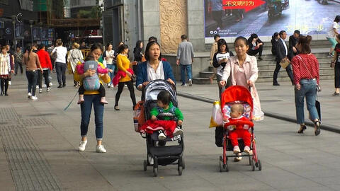 Quyền nạo phá thai gây tranh cãi ở Trung Quốc suốt nhiều năm